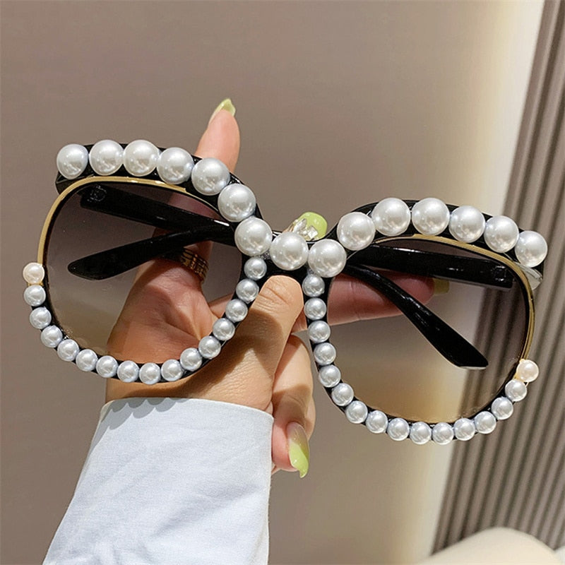 Fashion Retro Heart-Shaped Imitation Pearl Sunglasses UV400 Women
