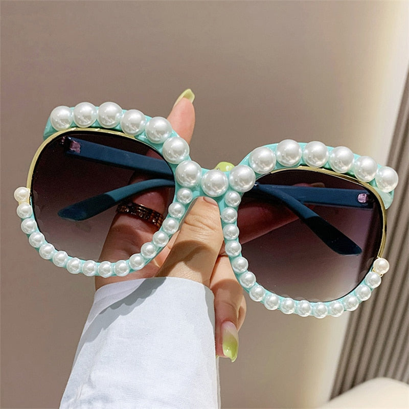 Fashion Retro Heart-Shaped Imitation Pearl Sunglasses UV400 Women