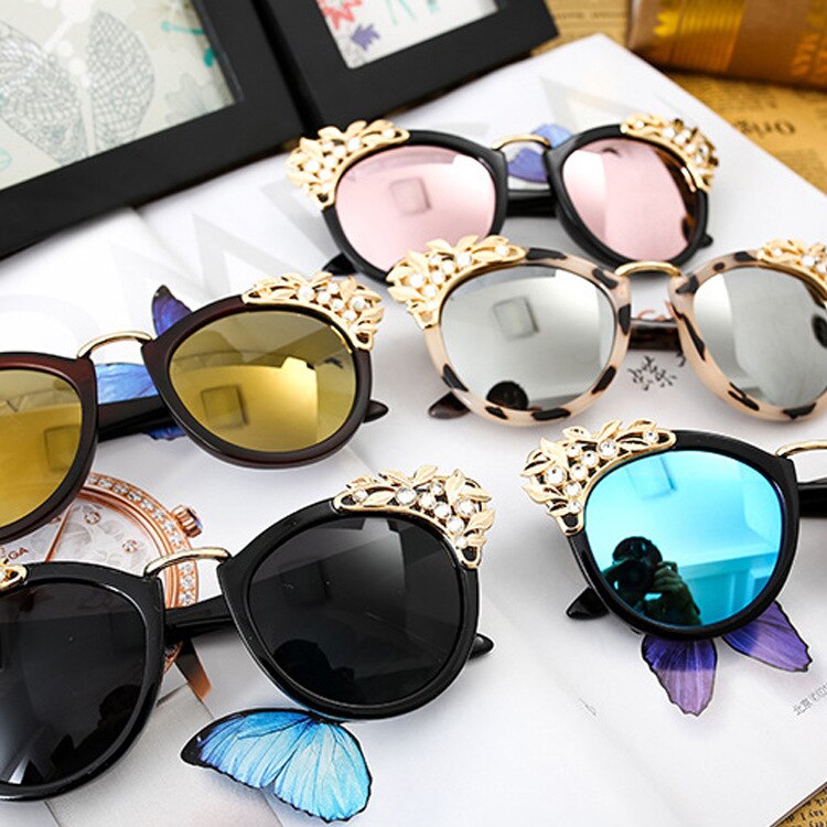 Fashion Luxury Rhinestone Cat Eye Sunglasses for Women Mirror Lens