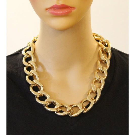 Thick Gold Vintage Necklace