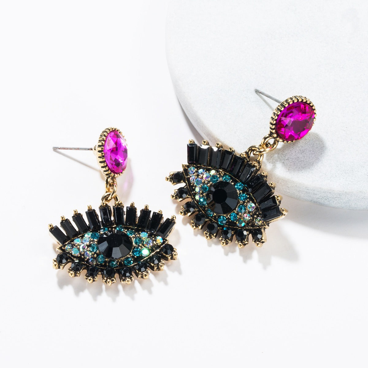 Exaggerated creative devil's eye earrings for women autumn and winter fashion retro style bohemian style