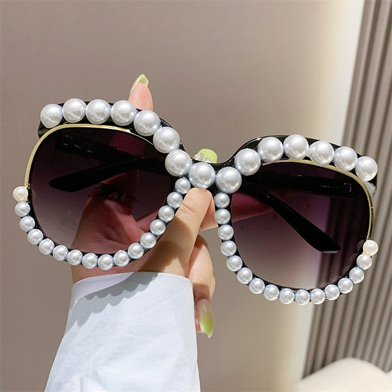 Fashion Retro Heart-Shaped Imitation Pearl Sunglasses UV400 Women