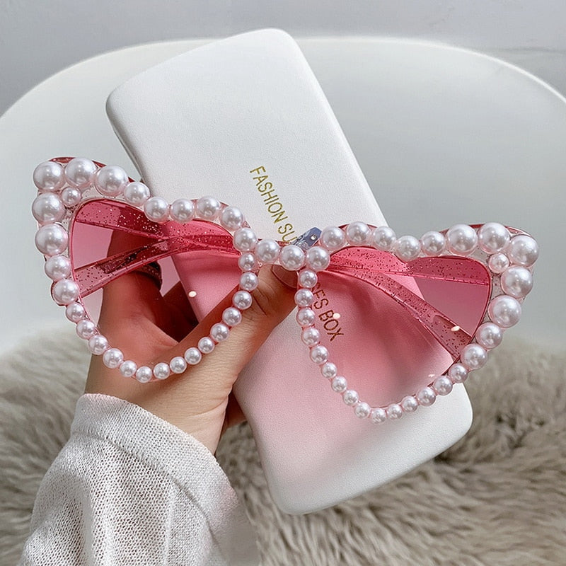 Fashion Retro Heart-Shaped Imitation Pearl Sunglasses UV400 Women