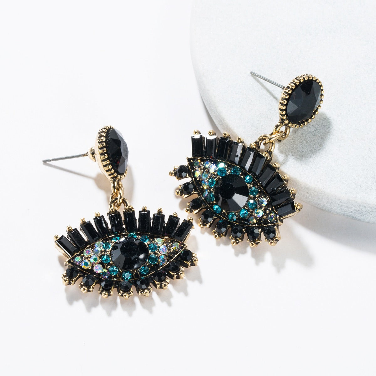 Exaggerated creative devil's eye earrings for women autumn and winter fashion retro style bohemian style