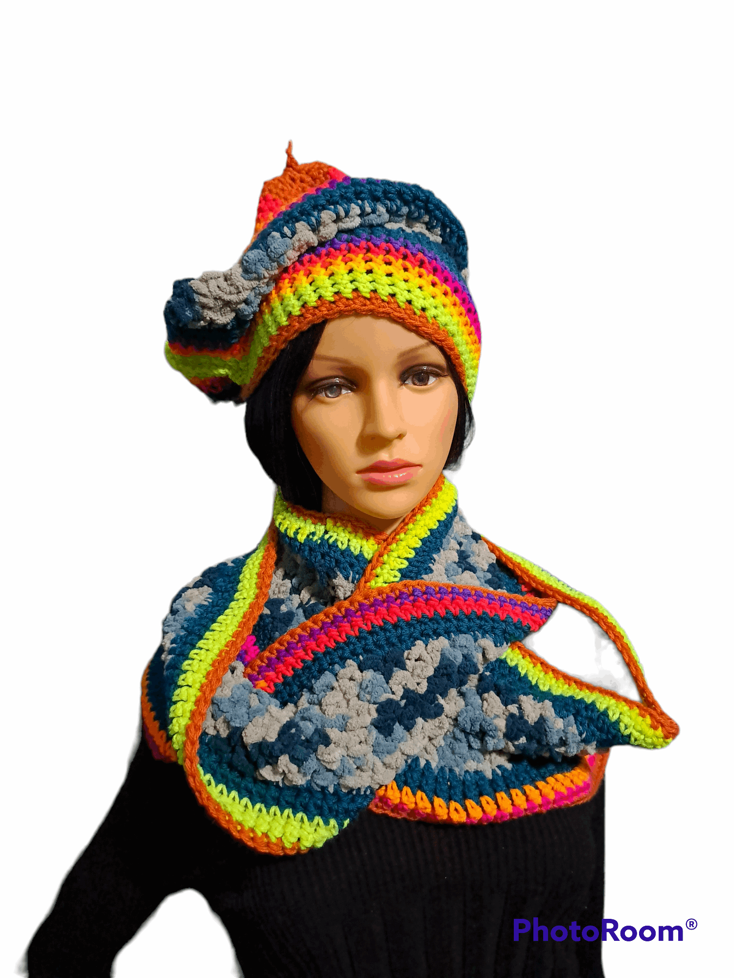 Spicy Pretty Camouflage Hat & Infinity Scarf Set