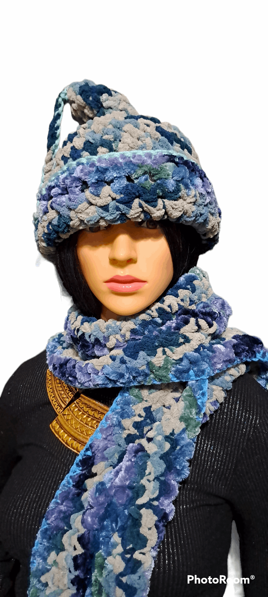 Covert Sexy Variegated Blue, Green, Tan Green & Black  Hat & Scarf Set
