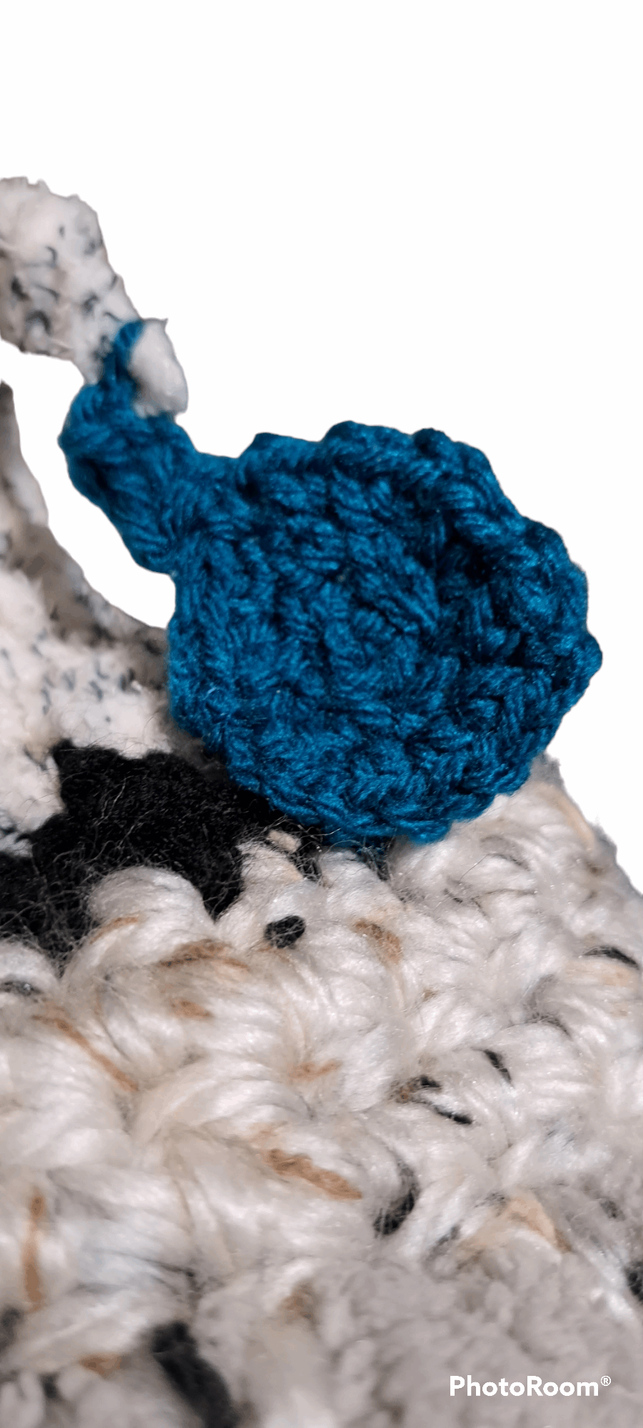 Elegant Luxurious Royalty Hat & Scarf Set