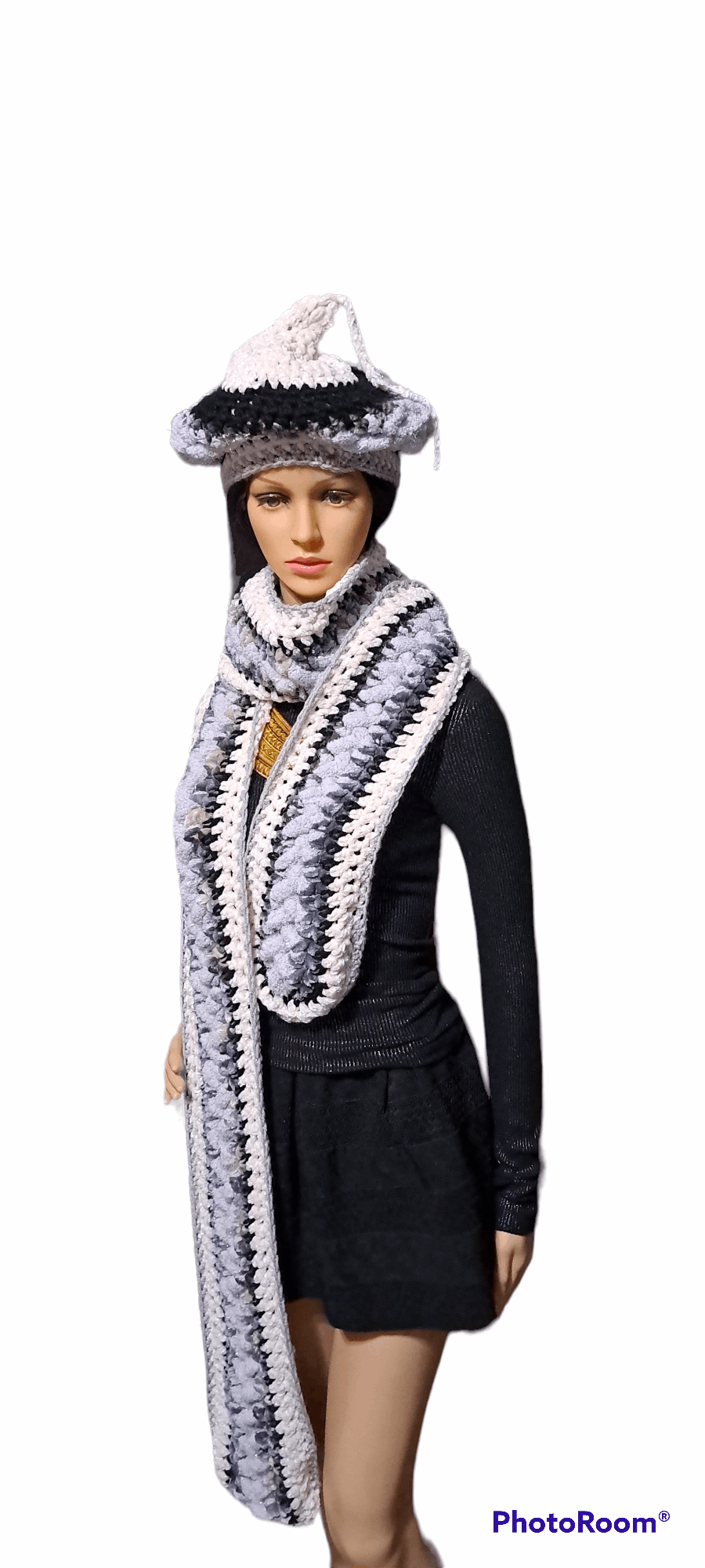 Royalty Hat & Scarf Set
