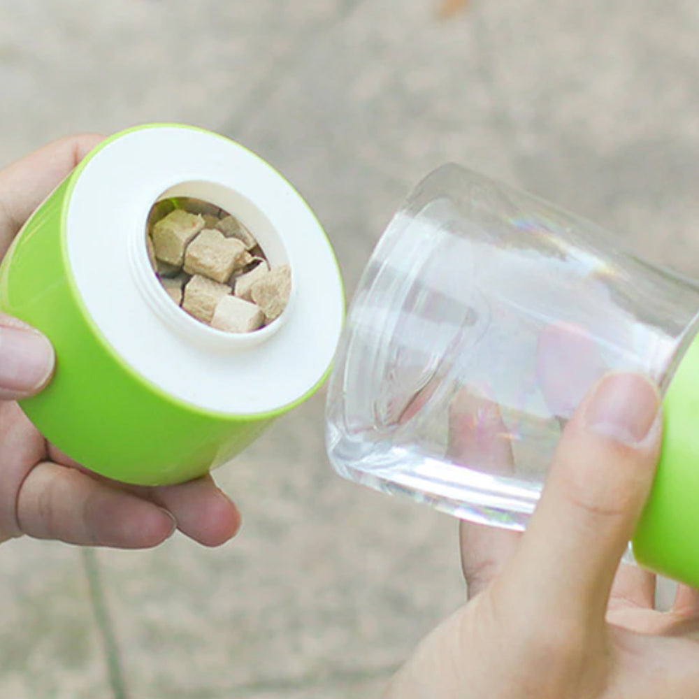 Portable Outdoor Pet Food and Water Feeder Container_13